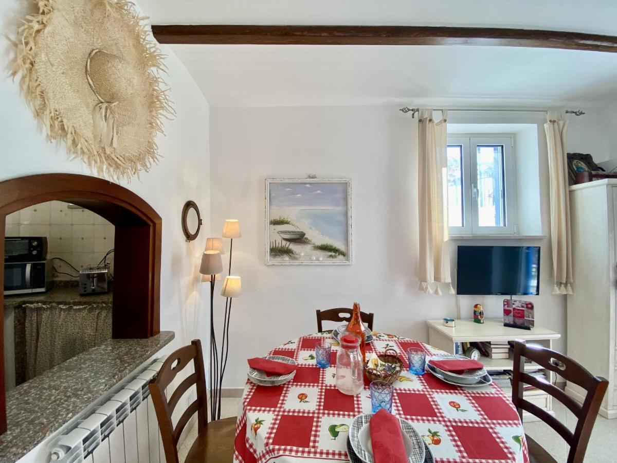 ספרלונגה Holidaycasa Mike - Con Terrazzo Vista Mare מראה חיצוני תמונה