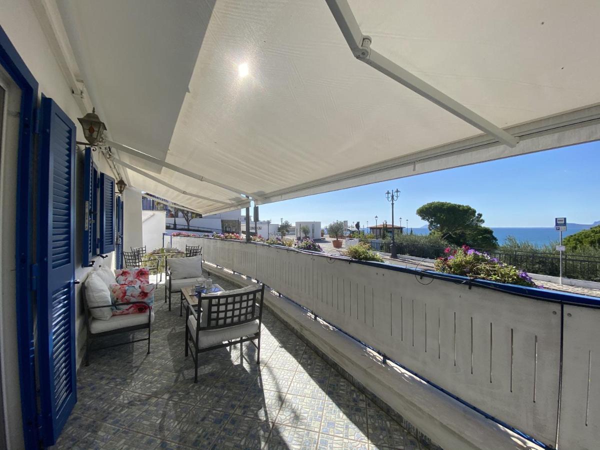 ספרלונגה Holidaycasa Mike - Con Terrazzo Vista Mare מראה חיצוני תמונה