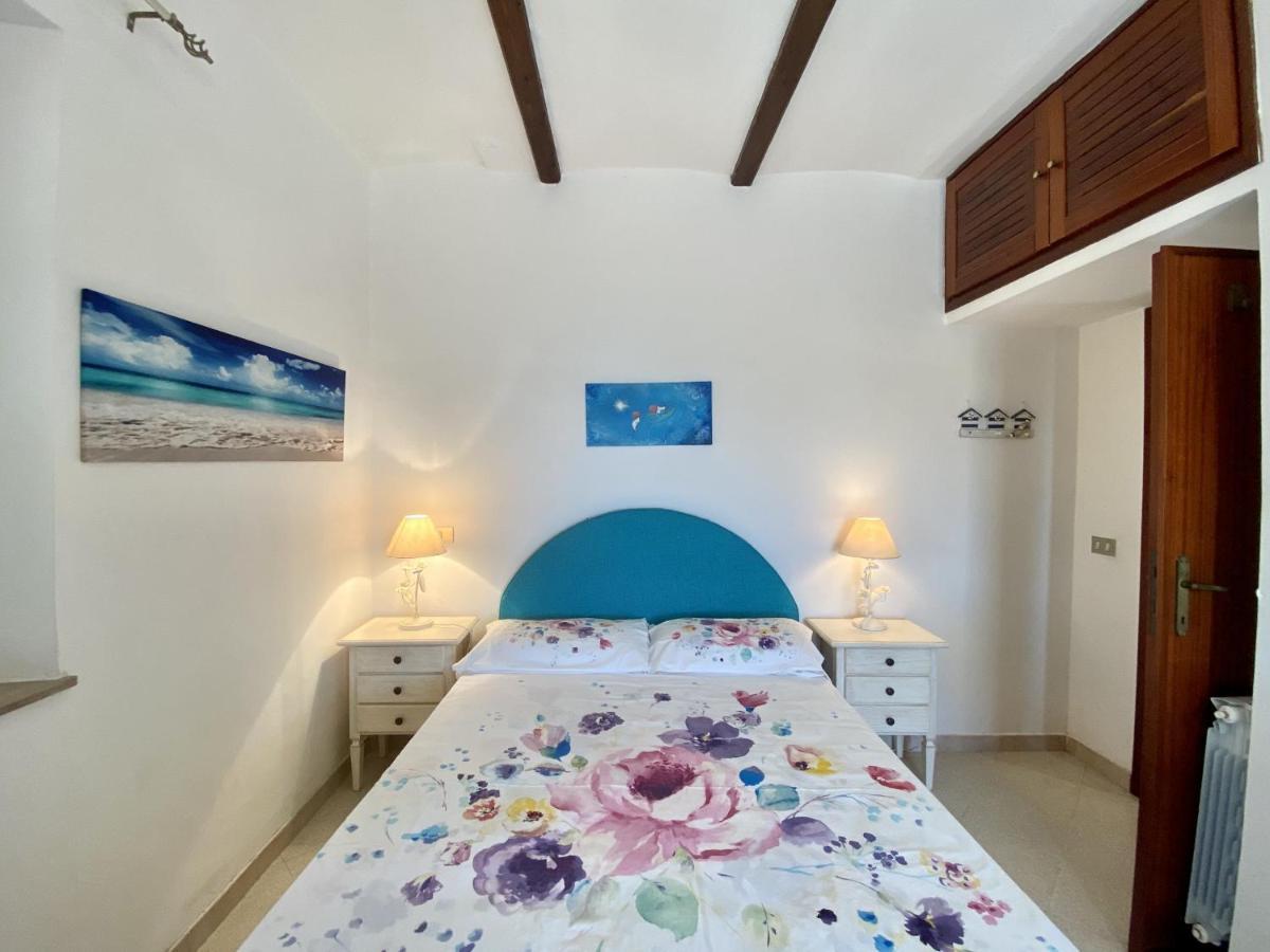 ספרלונגה Holidaycasa Mike - Con Terrazzo Vista Mare מראה חיצוני תמונה