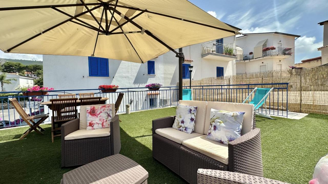 ספרלונגה Holidaycasa Mike - Con Terrazzo Vista Mare מראה חיצוני תמונה